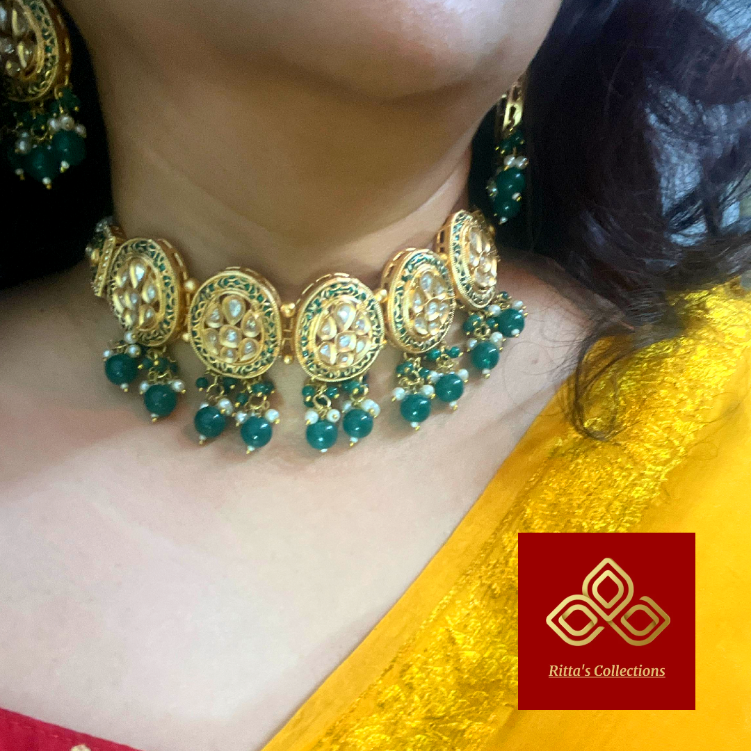 ANOKHI Green Necklace