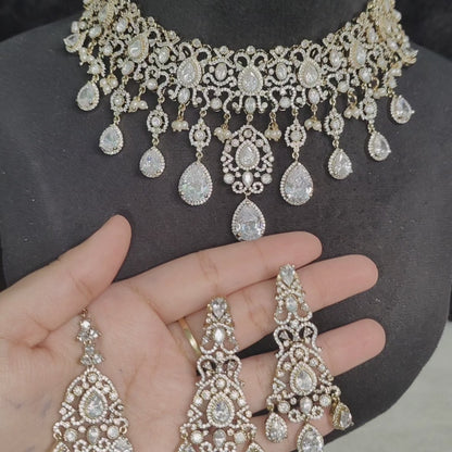Bridal Poliki Kundan American Diamond Chokar Necklace with Earrings and Maangtikka, Antique Gold Polish/Mehendi Polish