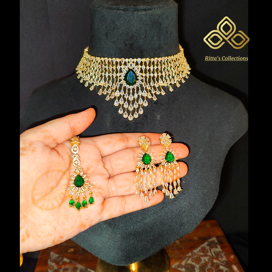 Golden Polish Emerald Green Chokar with Earrings and Maangtikka